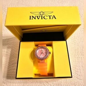 NWT Invicta Ladies Pro Diver Anatomic Watch, Pink Silicon Strap